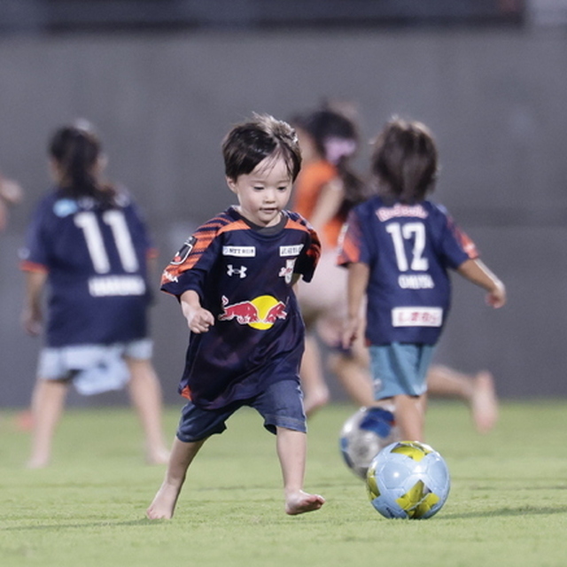 11/3・広島戦 小学生以下対象「はだしdeピッチ」実施のお知らせ