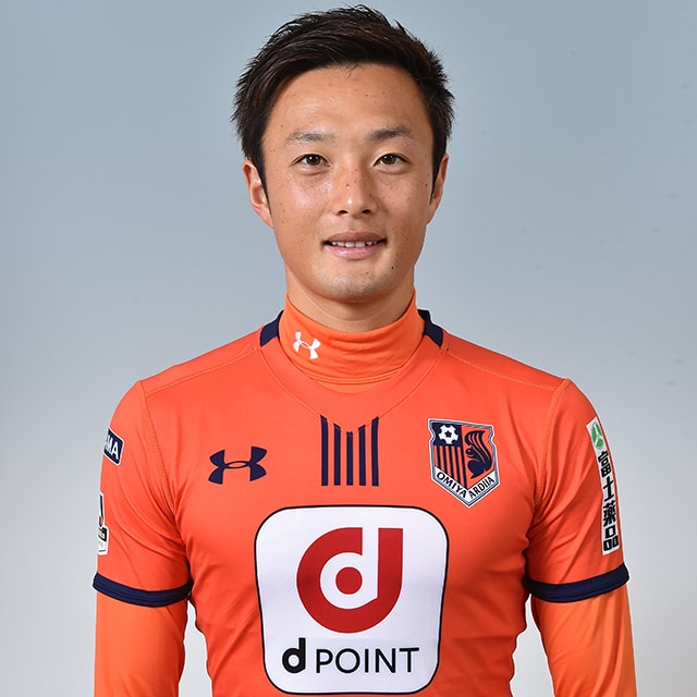 山越 康平